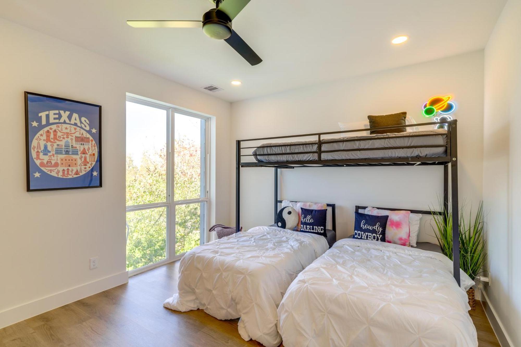 3 Mi To Dtwn Modern Townhome With Yard In Houston Exterior foto